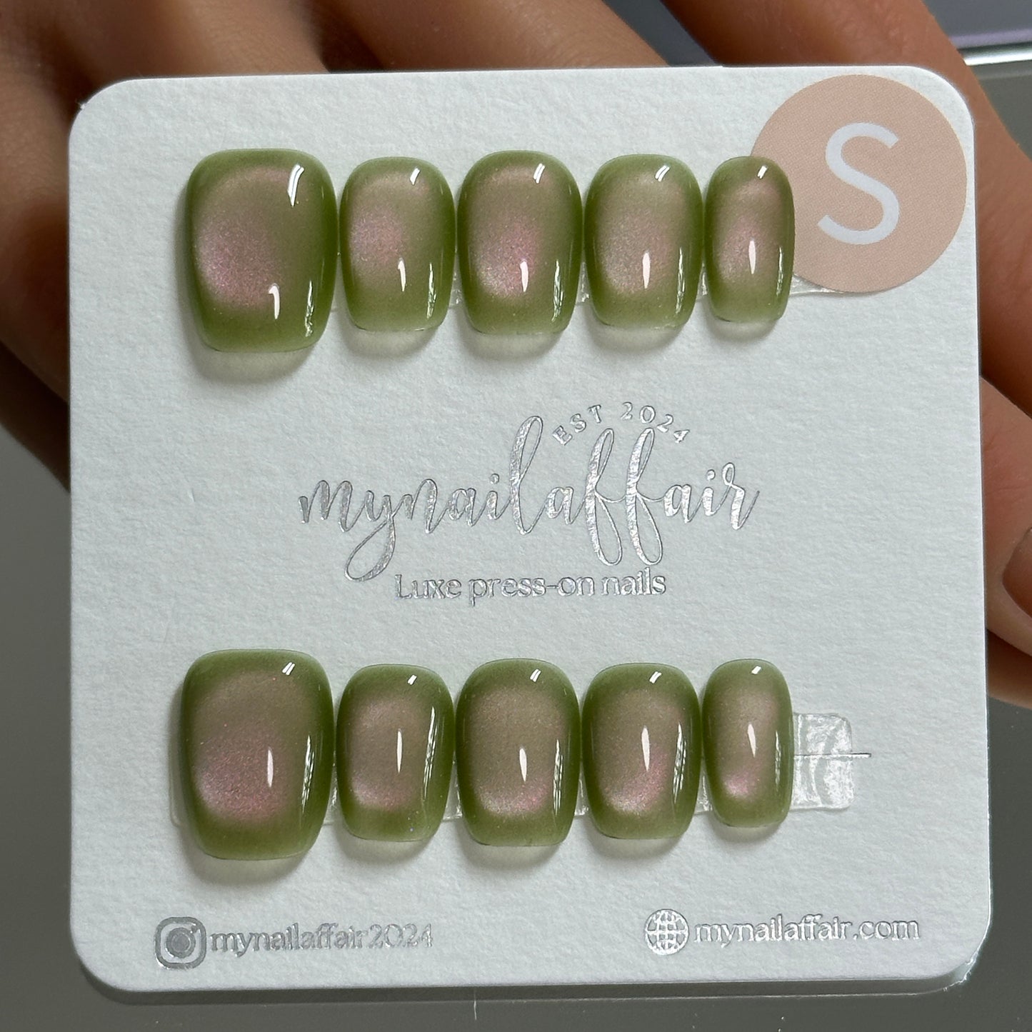 Cateye-Green