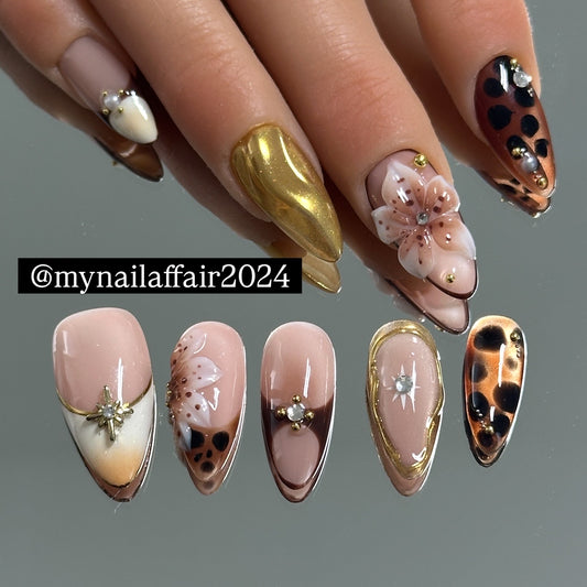 Golden Muse